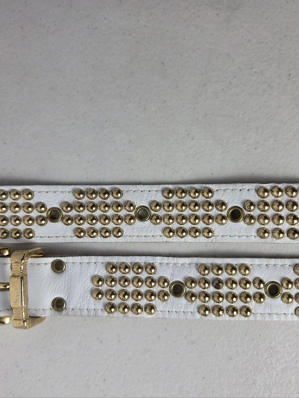 Sand Castle White Belt Studded Gold Buckle Vintage Womens